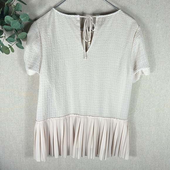 Carolina Belle Montreal > Cream Peplum Short Sleeve Top Medium - Picture 9 of 9